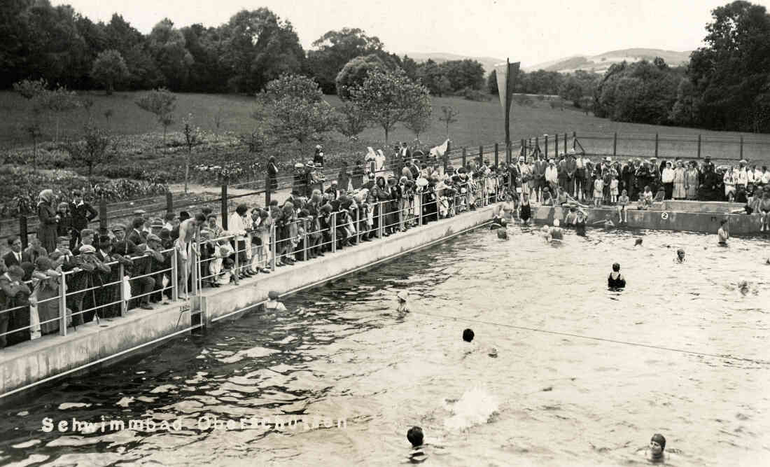 Schwimmbad Oberschützen bei der Eröffnung 1930