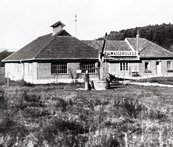 Sixtina-Mineralquelle, 1940er Jahre