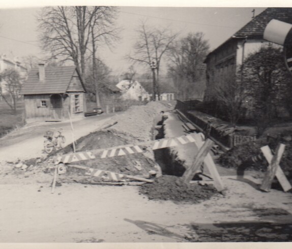 Bau der Wasserleitung