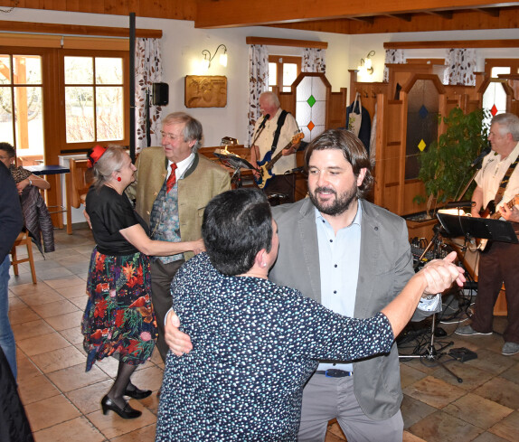 Eröffnungstanz  Foasta Pfingstaball 2020