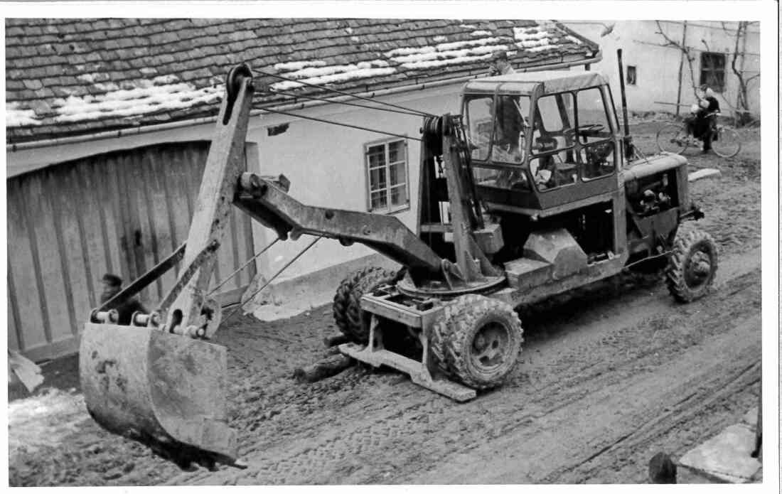 Bau der Wasserleitung- Ortskern